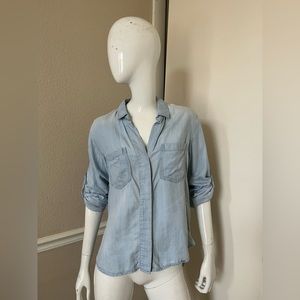 CLOTH & STONE Lt. Blue Tencel Lyocell Buttoned Flowy Shirt w/ Roll-Tab Sleeves S